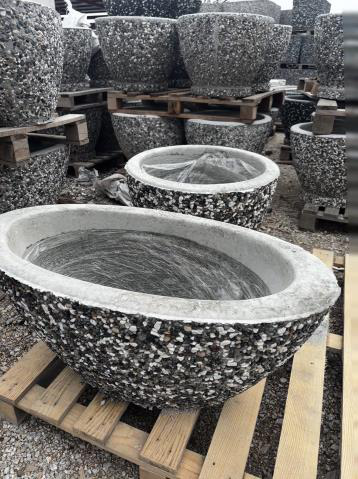 Beton Saksı - Küre